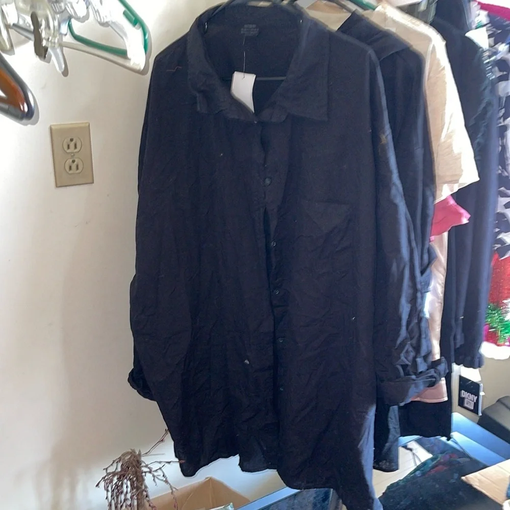Cotton On Button up shirt - Picture 1 of 5